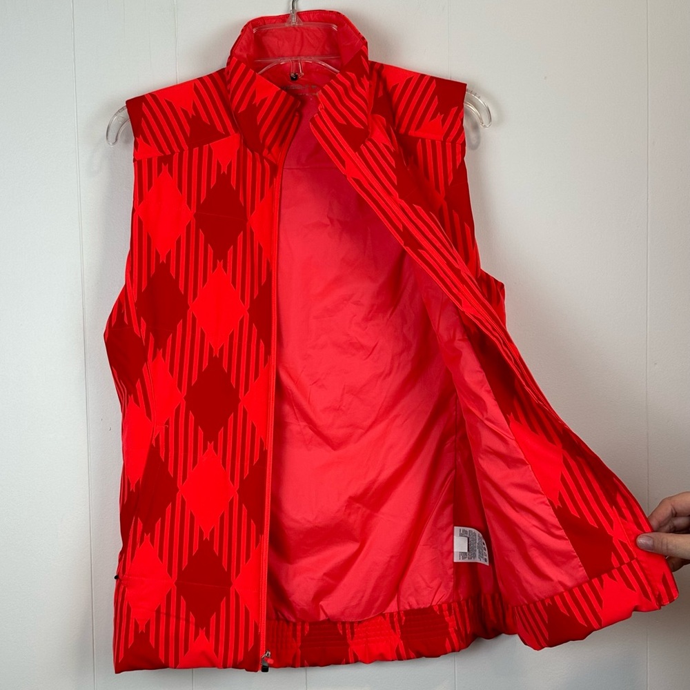 Nike Golf Sport DWR Quilted Plaid Argyle Zip Front Puffer Vest Women’s Size S🔥 - Picture 4 of 11